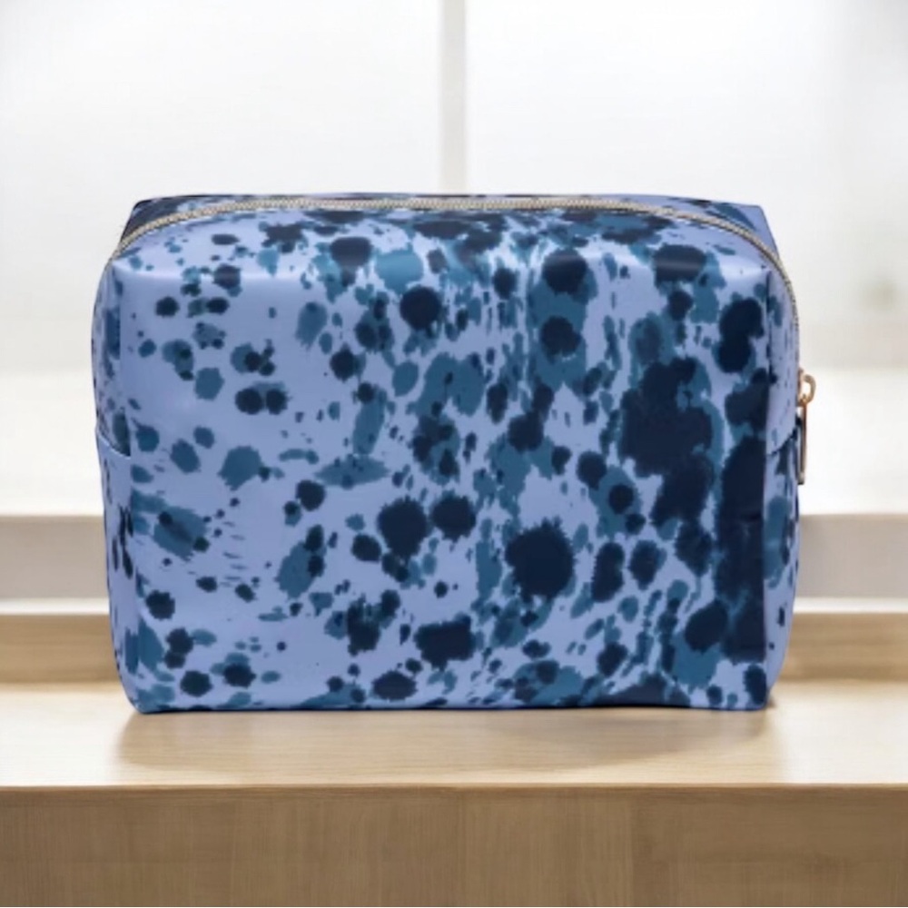 SONIA KASHUK loaf makeup tote made w/ recycled polyester Blue NWT